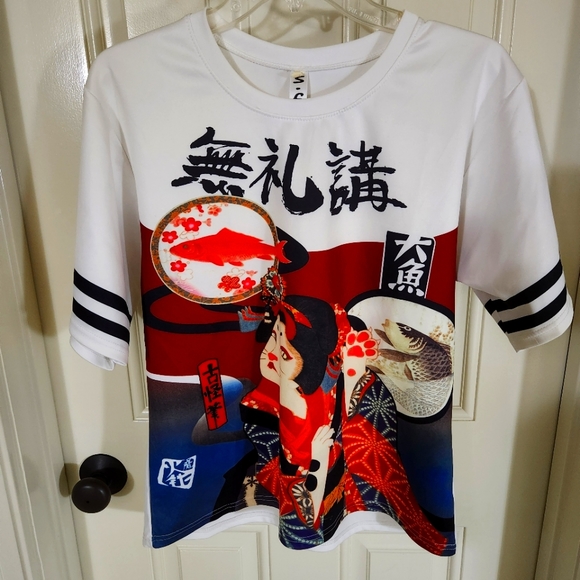 Cat-themed Harajuku top, size Medium.  Excellent used condition - Picture 1 of 11